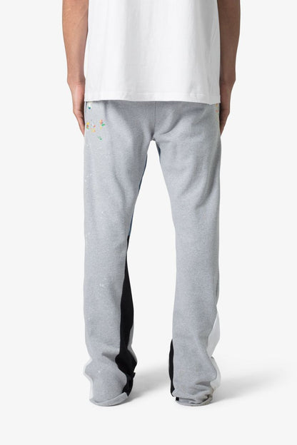 MNML| CONTRAST BOOTCUT SWEATPANTS