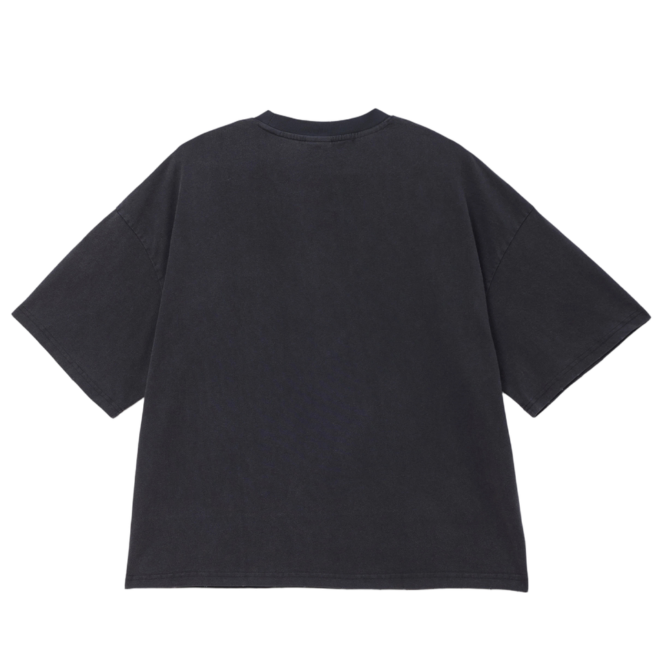 PEAK-A-BOO TEE