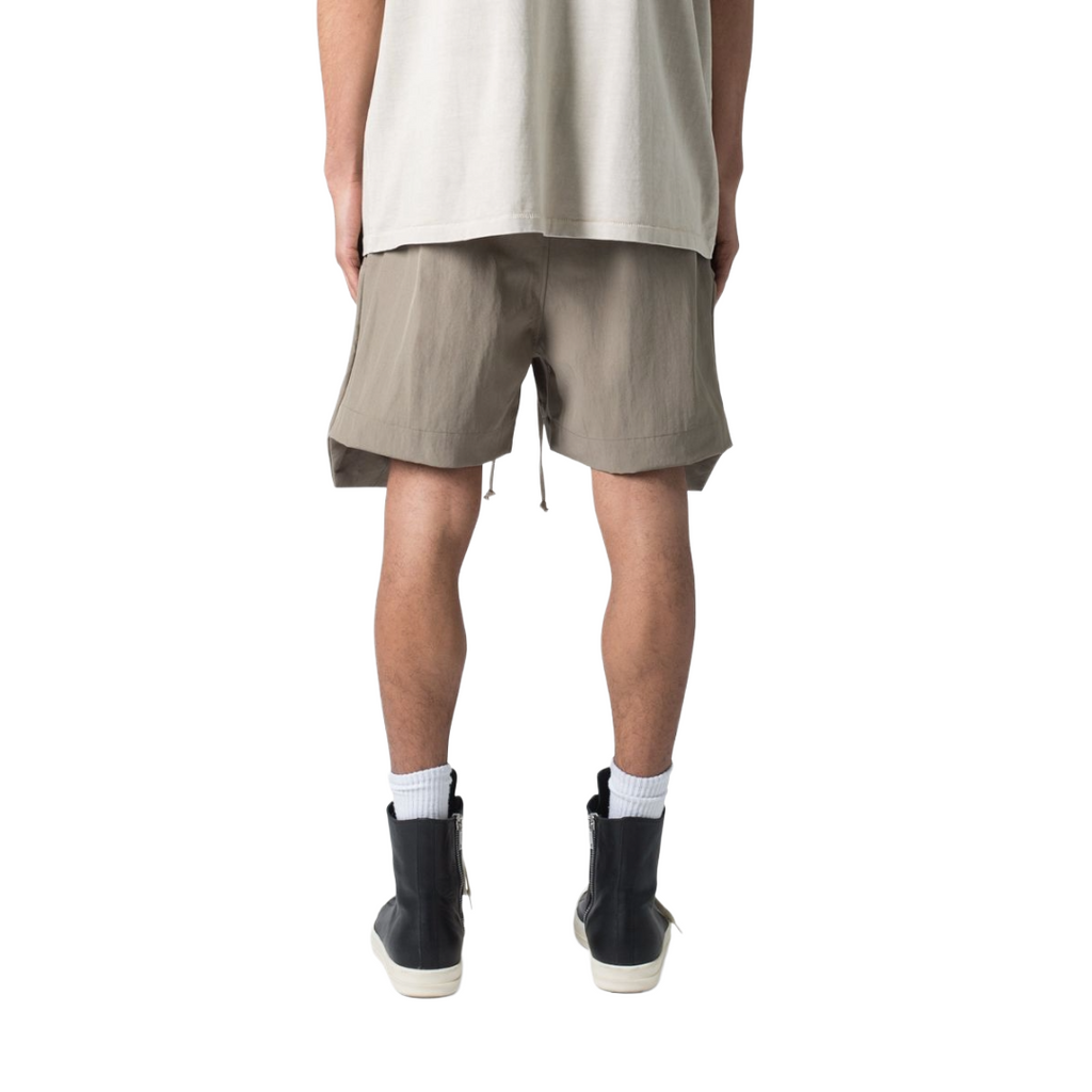 FRONT POCKET GEO SHORTS