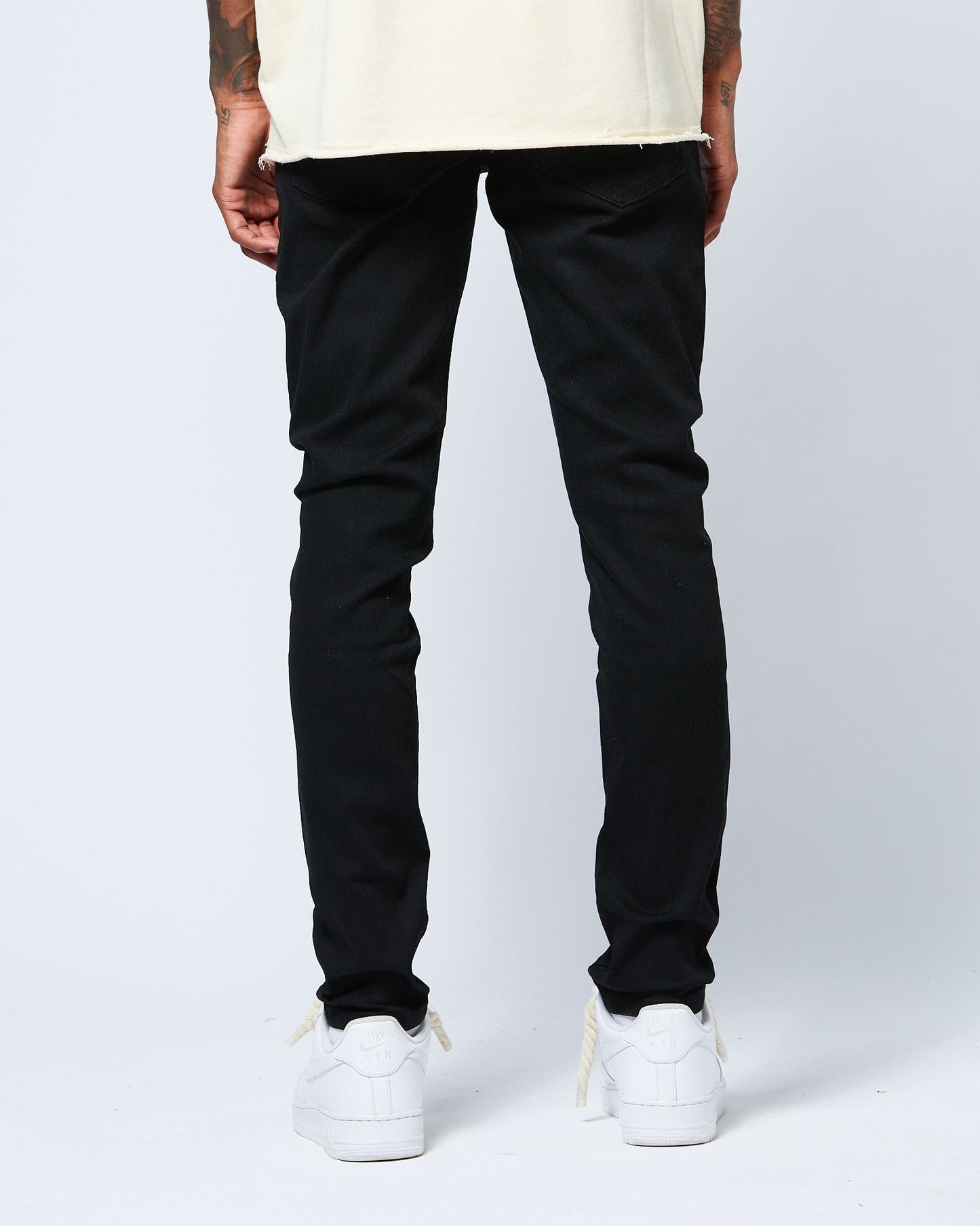 AJENDA| Omar Jet Black Jean