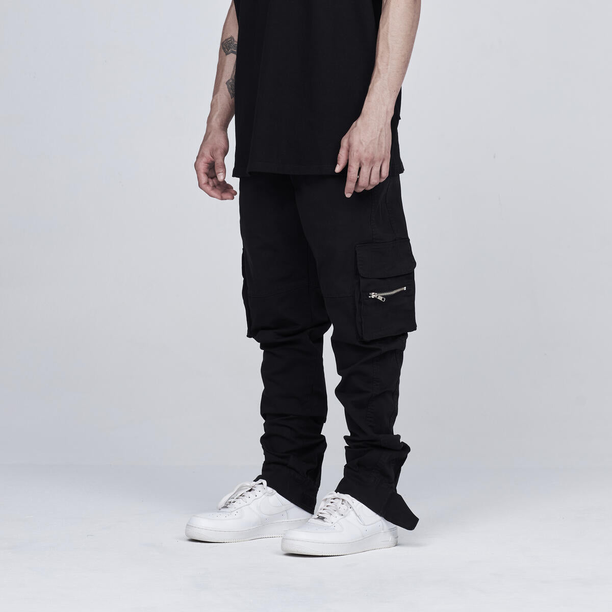 UNDERGOLD| Basics Slim Cargo Pants